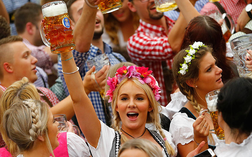 Lễ hội bia Oktoberfest tại Munich