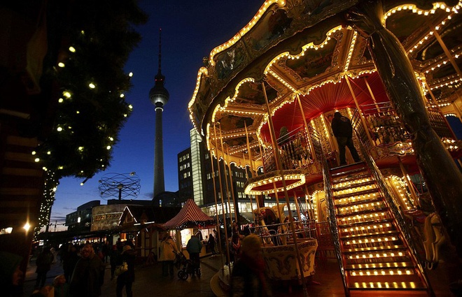 Hội chợ Giáng sinh lộng lẫy ở Berlin