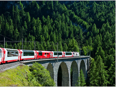 Hành trình đẹp như cổ tích của tàu ngắm cảnh Bernina Express