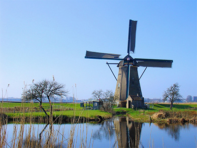 Xuôi theo những cối xay gió mơ màng tại đất nước Hà Lan xinh đẹp
