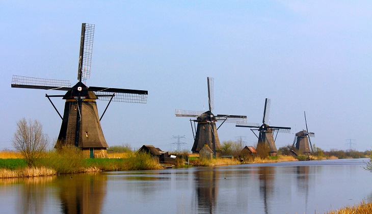 Choáng ngợp trước những gã khổng lồ của Hà Lan – những chiếc cối xay gió