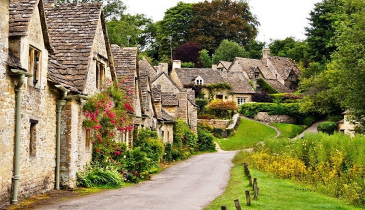 Chiêm ngưỡng ngôi làng Bibury – nơi người ta nói là “đẹp nhất nước Anh”